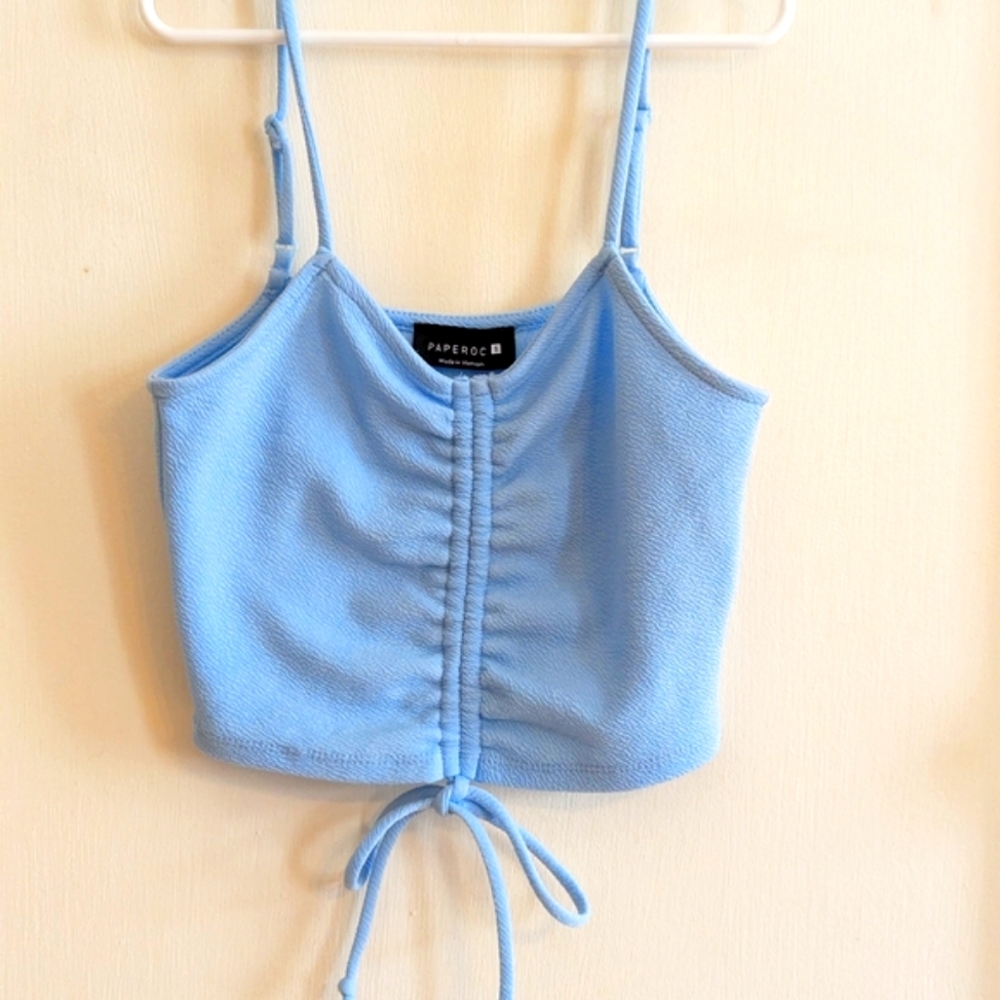 Women's Crop top Size Small